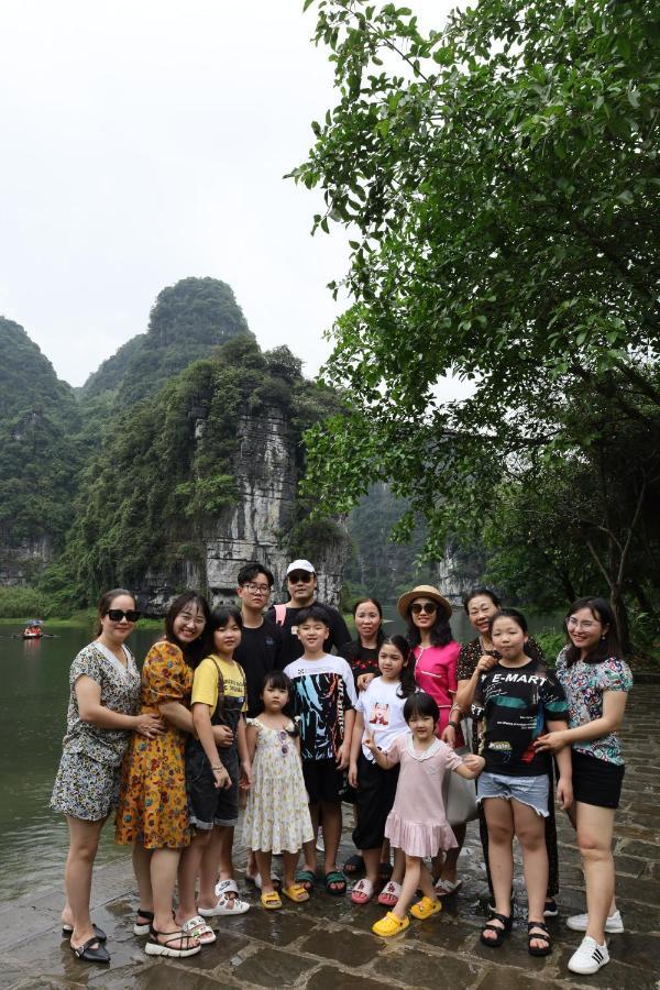 Ninh Binh Premier Hotel Bagian luar foto